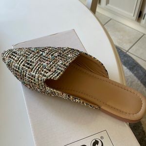 NEW! Woven mule, multi-colored flats size 8.5